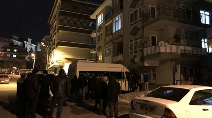 Yaşlı kadın, evinde boğularak &ouml;ld&uuml;r&uuml;lm&uuml;ş halde bulundu