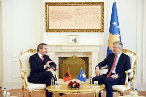 Arnavutluk'tan Kosova'ya tam destek
