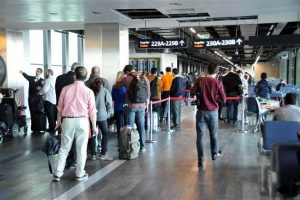 Trump'ın g&ouml;&ccedil;men kararı İstanbul'da kapıdan d&ouml;nd&uuml;rd&uuml;