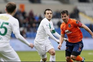 Bursaspor, ligde 4 ma&ccedil;tır puan alamıyor