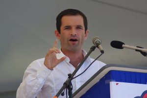 Fransa Sosyalist Partisi cumhurbaşkanı adayı Hamon oldu