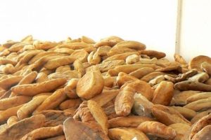 G&uuml;nde 5 milyona yakın ekmek &ccedil;&ouml;pe gidiyor