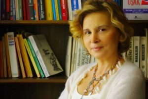 Nazlı Ilıcak'ın hesabından 'evet' tweeti