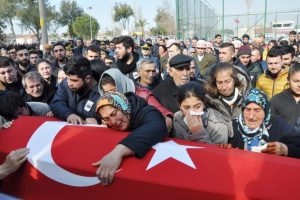 "3 yaşındayken bıraktım seni oğlum"