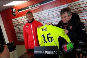 M'bolhi, Rennes ile s&ouml;zleşme imzaladı