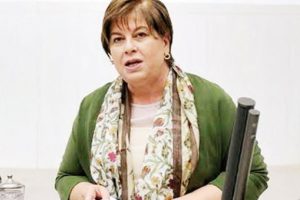 CHP'de 'fatura' &ccedil;ıkmazı