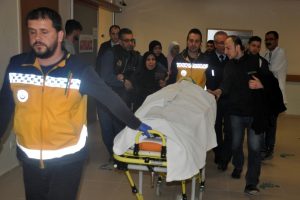 Bursa'da tinerle sobayı yakmak isteyen Suriyeli kadın yandı