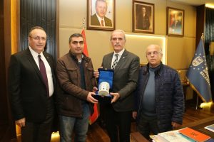 Bursa'dan Batman'a g&ouml;n&uuml;l k&ouml;pr&uuml;s&uuml;