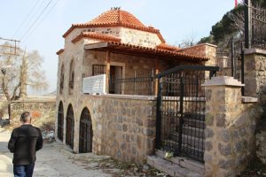 700 yıllık darphane binası terk edildi