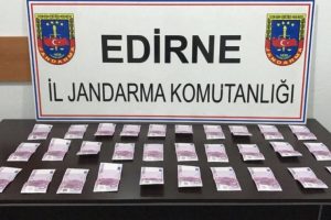 İ&ccedil; &ccedil;amaşırında 15 bin euro sahte para bulundu