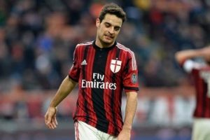 Bonaventura sezonu kapattı!