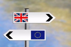 Brexit i&ccedil;in parlamento ilk onayı verdi