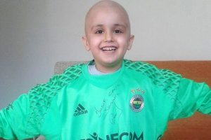 Volkan Demirel L&ouml;semili Ziya Yusuf'a forma g&ouml;nderdi