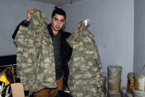 Hava değişimine gelen asker sokakta kaldı