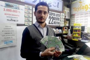 Asgari &uuml;cretli iş&ccedil;iye b&uuml;y&uuml;k ikramiye &ccedil;ıktı