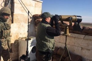 Bordo bereli komutan Zekai Aksakallı El Bab'da