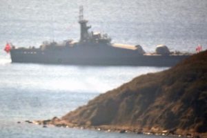 Ege'de sıcak anlar: Kuş u&ccedil;urtmuyorlar!