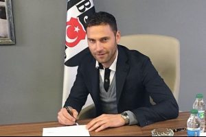 Tosic yeni s&ouml;zleşmeye imzayı attı!