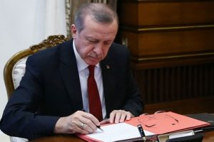 Anayasa değişikliği K&uuml;lliye'ye g&ouml;nderildi