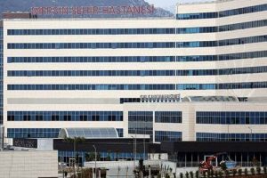 İlk şehir hastanesi bug&uuml;n a&ccedil;ılıyor