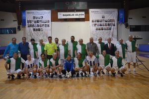 Bursaspor ge&ccedil;mişiyle kucaklaştı