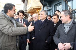 Abdullah G&uuml;l Hilye-i Şerif Sergisine ziyarette bulundu