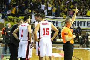 Gaziantep Basketbol seriyi s&uuml;rd&uuml;rme peşinde