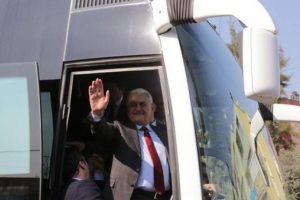 Başbakan sosyal medya yalanına sert &ccedil;ıktı