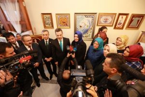 Bakan Kaya'dan "Komşunu al gel" a&ccedil;ıklaması