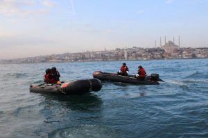 Denize a&ccedil;ılan balık&ccedil;ıdan haber alınamıyor