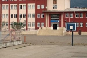 &Ouml;ğretmenin TBMM'ye yazdığı mektup 81 ile g&ouml;nderildi