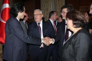Paris B&uuml;y&uuml;kel&ccedil;isi Musa, Fransa'daki T&uuml;rk işadamlarıyla buluştu