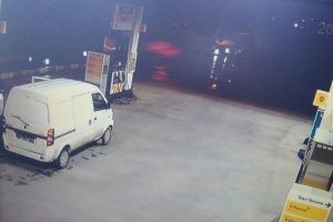 Akaryakıt hırsızı, su&ccedil; makinesi &ccedil;ıktı