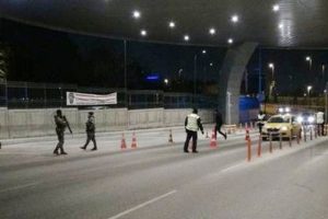 Havalimanında ş&uuml;pheli minib&uuml;s! 1 kişi g&ouml;zaltında