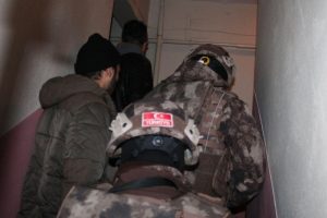 Konya'da 30, Elazığ'da 12 g&ouml;zaltı