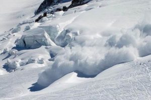 Pakistan'da &ccedil;ığ: 14 &ouml;l&uuml;