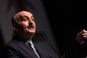 Bakan M&uuml;ezzinoğlu, CHP lideri Kılı&ccedil;daroğlu'na Bursa'dan cevap verdi