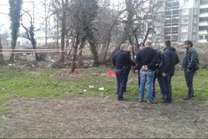 Bursa'da arazide erkek cesedi bulundu