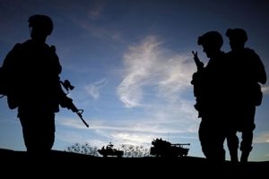 NATO'dan s&uuml;rpriz karar: Irak'a &uuml;s kuruyor