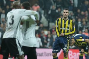 Van Persie, Nouma'yı hatırlattı