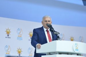 AK Parti gen&ccedil;liğine &ouml;zel mektup yazdı!