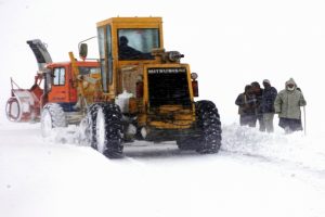 Doğu Anadolu'da ulaşıma kar engeli