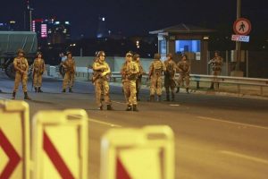 Ş&uuml;pheli albay: Şirin g&ouml;z&uuml;kmek i&ccedil;in Whatsapp'tan yazdım