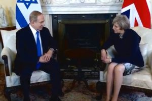 Netanyahu İngiliz mevkidaşı May ile bir araya geldi
