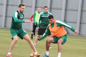 Bursaspor'da Fenerbah&ccedil;e hazırlıkları devam ediyor