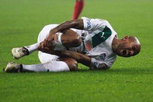 Bursaspor'da Joshua John'un enfeksiyon kaptığı ortaya &ccedil;ıktı