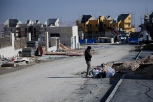 Knesset, yasa dışı yerleşim birimleri tasarısını onayladı