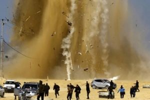 İsrail'den Gazze'ye 14 hava saldırısı