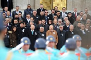 Kılı&ccedil;daroğlu cenaze t&ouml;renine katıldı