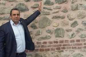 Bursa'da peşkeşe mahkeme dur dedi, Abdal K&uuml;lt&uuml;r Merkezi halkın oldu!